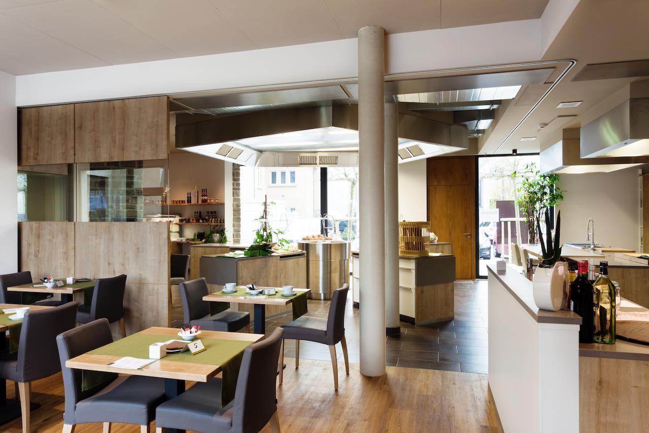 Hotel Martha Beringen ภายนอก รูปภาพ